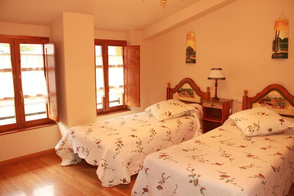 Casa Rural La Torre De Babel Molinaseca Habitación foto